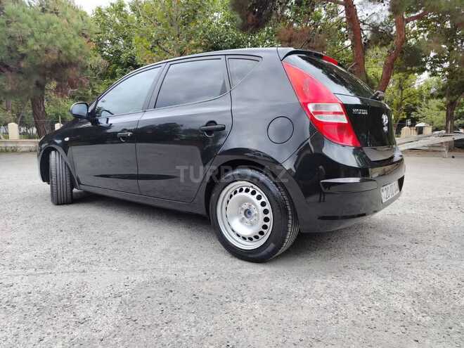 Hyundai i30 2009, 177,000 km - 1.4 л - Gəncə