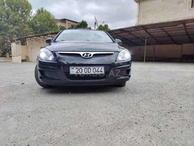 Hyundai i30 2009, 177,000 km - 1.4 л - Gəncə
