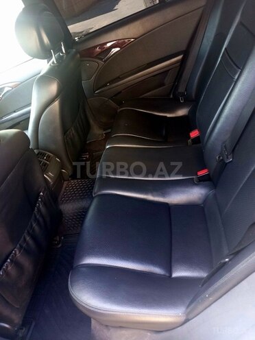Mercedes E 220 2006, 425,000 km - 2.2 l - Bakı