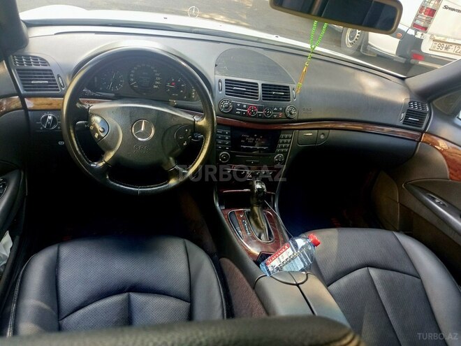Mercedes E 220 2006, 425,000 km - 2.2 l - Bakı