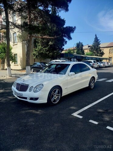Mercedes E 220 2006, 425,000 km - 2.2 l - Bakı