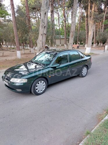 Opel Vectra 1999, 286,523 km - 1.6 l - Xırdalan