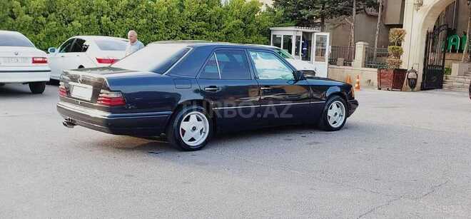 Mercedes E 280 1994, 365,000 km - 2.8 l - Bakı