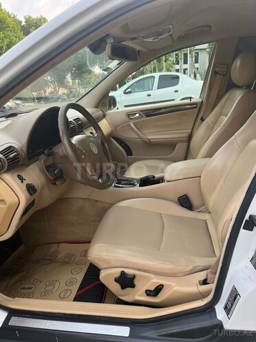 Mercedes C 240 2001, 193,000 km - 2.6 l - Bakı