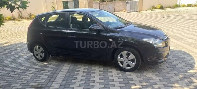 Hyundai i30 2009, 123,000 km - 1.4 l - Bakı