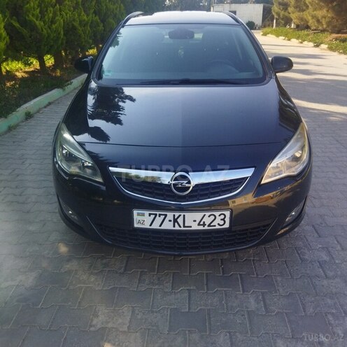 Opel Astra 2011, 171,000 km - 1.4 l - Bakı