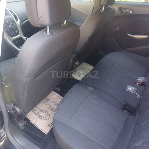 Opel Astra 2011, 171,000 km - 1.4 l - Bakı