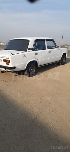 LADA (VAZ) 21011 1979, 258,000 km - 1.3 l - Salyan