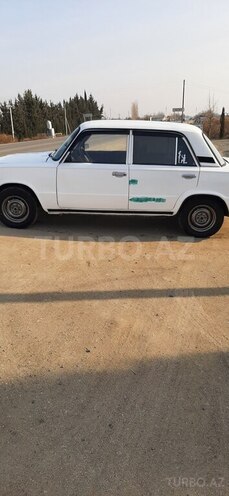 LADA (VAZ) 21011 1979, 258,000 km - 1.3 l - Salyan