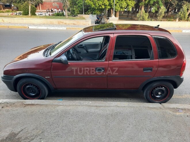 Opel Corsa 1996, 350,000 km - 1.4 l - Bakı