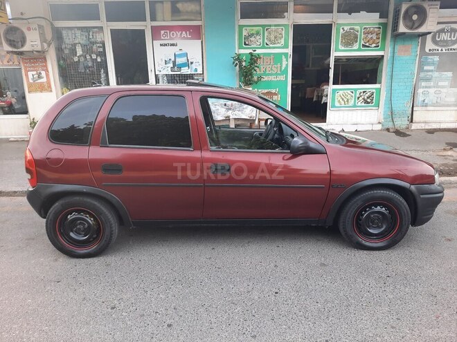 Opel Corsa 1996, 350,000 km - 1.4 l - Bakı