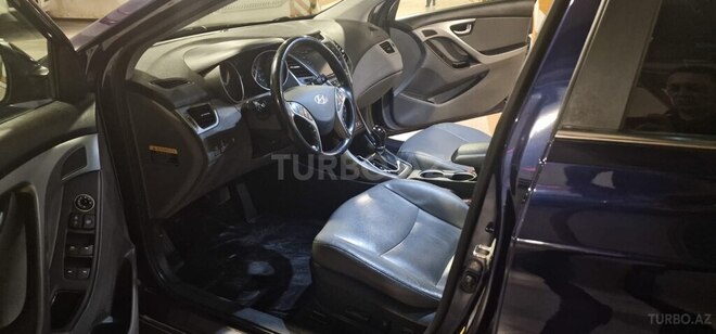 Hyundai Elantra 2014, 180,000 km - 1.8 л - Bakı