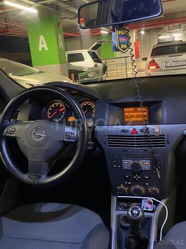 Opel Astra 2006, 239,000 km - 1.4 l - Bakı