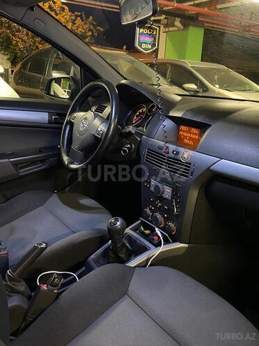 Opel Astra 2006, 239,000 km - 1.4 l - Bakı