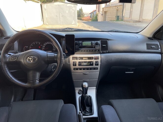 Toyota Corolla 2005, 261,000 km - 1.4 l - Bakı