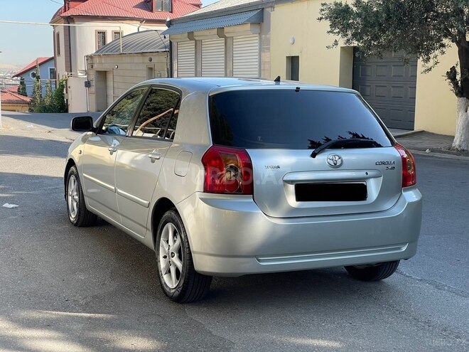 Toyota Corolla 2005, 261,000 km - 1.4 l - Bakı