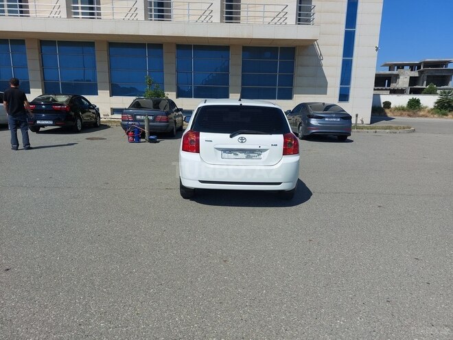 Toyota Corolla 2006, 290,000 km - 1.4 l - Bakı