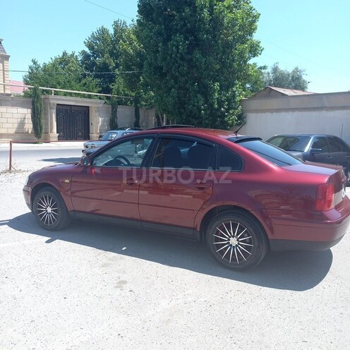 Volkswagen Passat 1999, 393,941 km - 1.8 л - Bakı