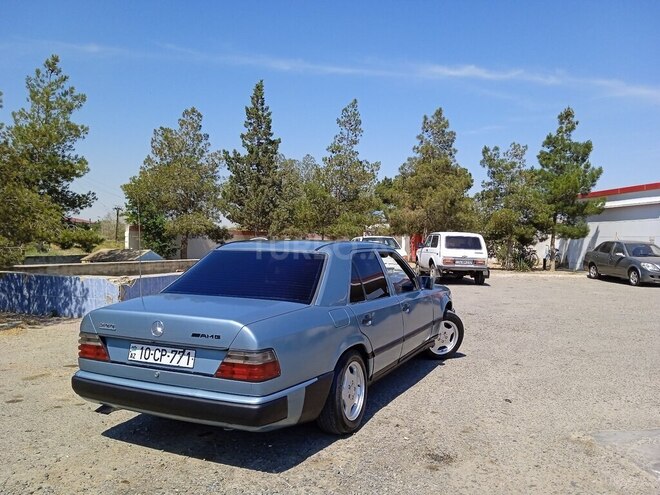 Mercedes E 200 1987, 213,255 km - 2.0 l - Hacıqabul