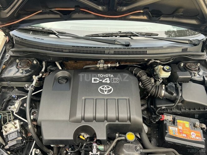 Toyota Corolla 2006, 195,600 km - 1.4 l - Bakı