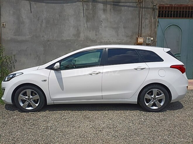Hyundai i30 2013, 147,000 km - 1.6 l - Gəncə
