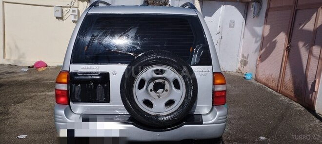 Suzuki Grand Vitara 1998, 227,000 km - 2.5 l - Quba