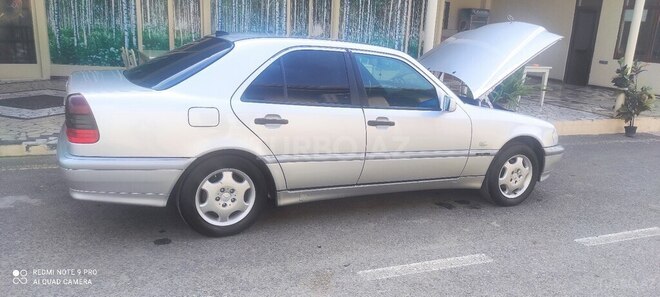 Mercedes C 180 2000, 230,000 km - 1.8 l - Gəncə