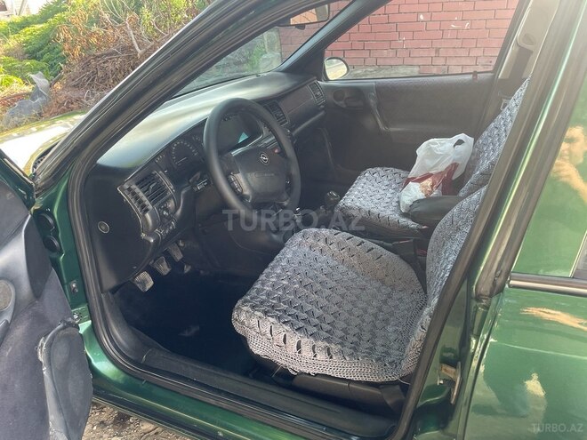 Opel Vectra 1997, 250,000 km - 1.6 l - Bakı