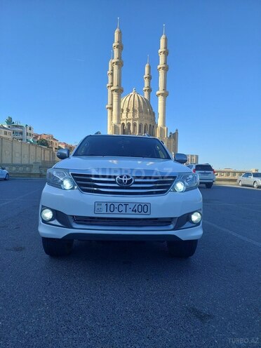 Toyota Fortuner 2011, 225,000 km - 2.7 l - Bakı