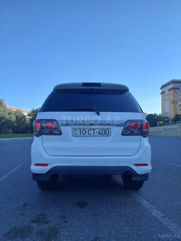 Toyota Fortuner 2011, 225,000 km - 2.7 l - Bakı