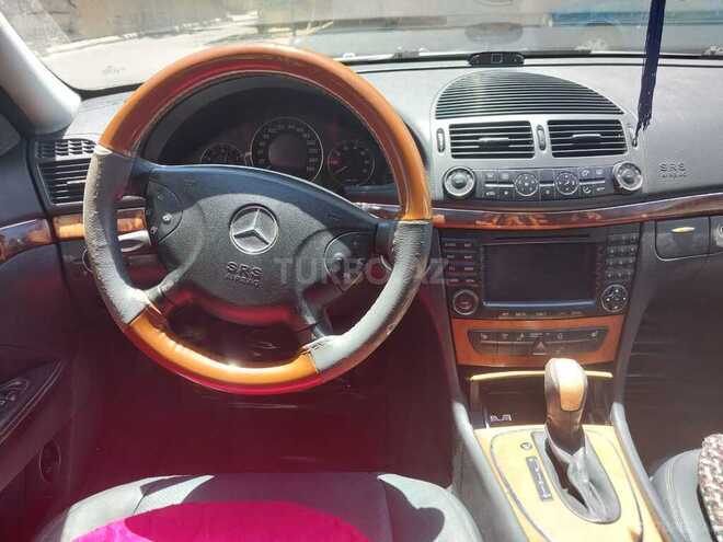 Mercedes E 240 2002, 320,000 km - 2.6 l - Bakı