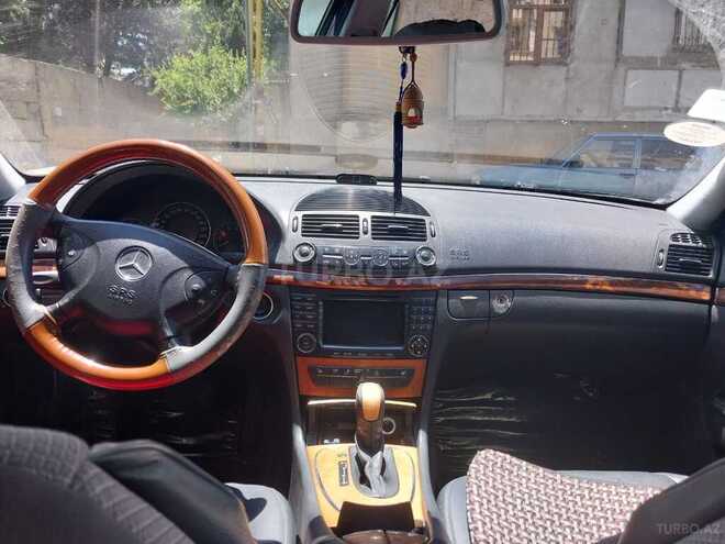 Mercedes E 240 2002, 320,000 km - 2.6 l - Bakı