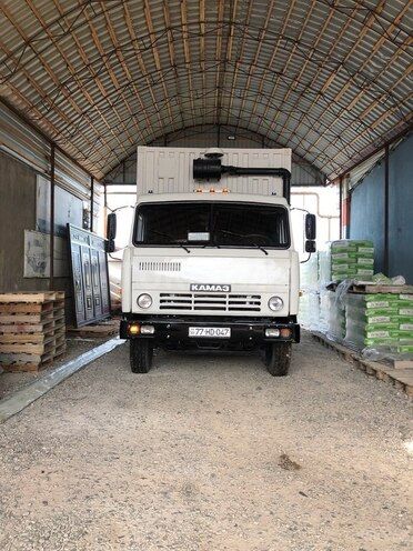KamAz 53212 1992, 455,000 km - 11.0 l - Salyan