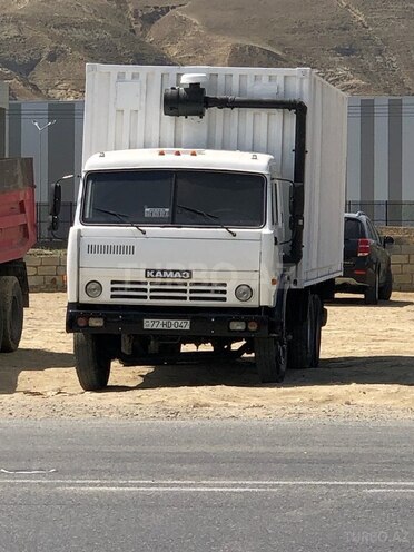 KamAz 53212 1992, 455,000 km - 11.0 l - Salyan