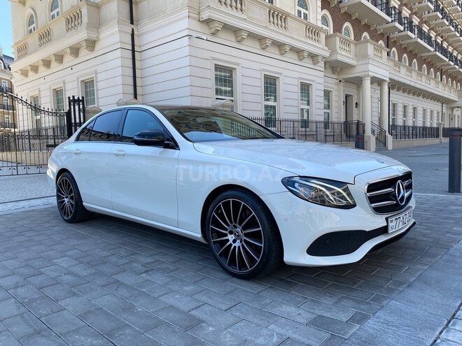 Mercedes E 200 2017, 328,000 km - 2.0 л - Bakı