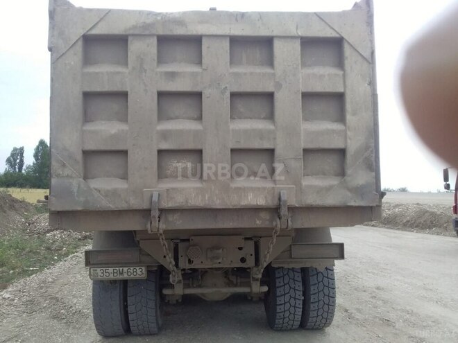 HOWO 371 2011, 350,000 km - 9.5 l - Qazax