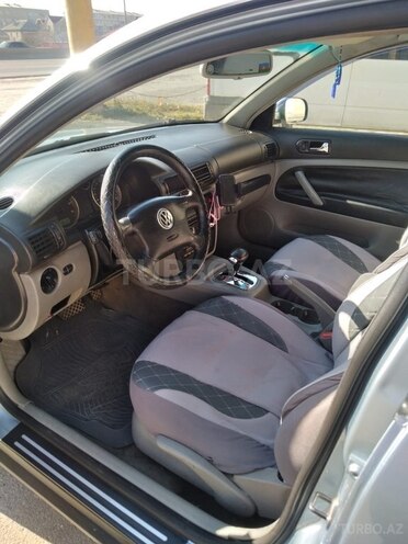 Volkswagen Passat 2002, 350,000 km - 2.0 l - Bakı