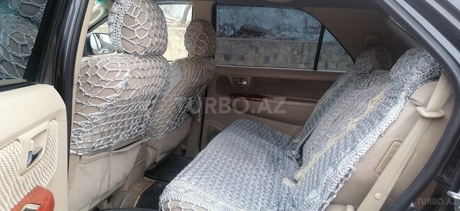 Toyota Fortuner 2006, 315,256 km - 2.7 л - Yardımlı