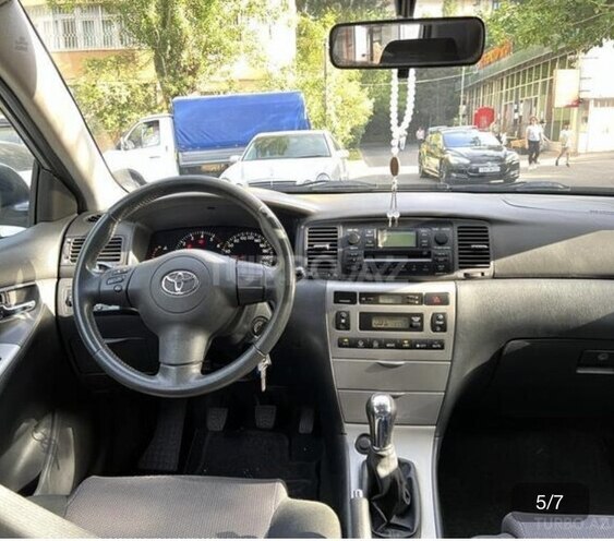 Toyota Corolla 2006, 165,118 km - 1.4 л - Bakı