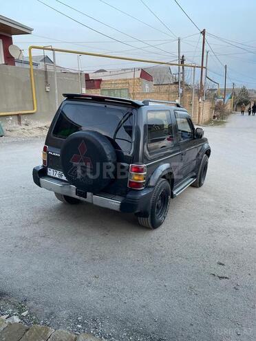 Mitsubishi Pajero 1992, 422,456 km - 2.5 l - Bakı