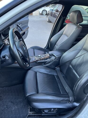 BMW 325 2007, 303,000 km - 2.5 l - Sumqayıt