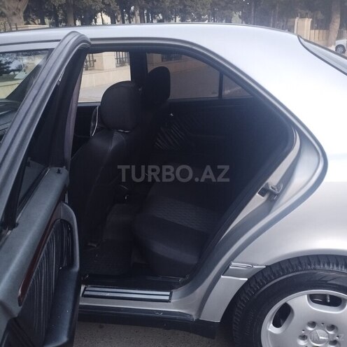 Mercedes C 220 1995, 394,800 km - 2.2 л - Xırdalan