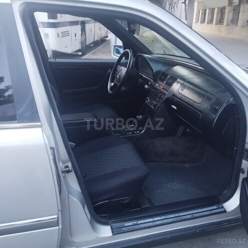 Mercedes C 220 1995, 394,800 km - 2.2 л - Xırdalan