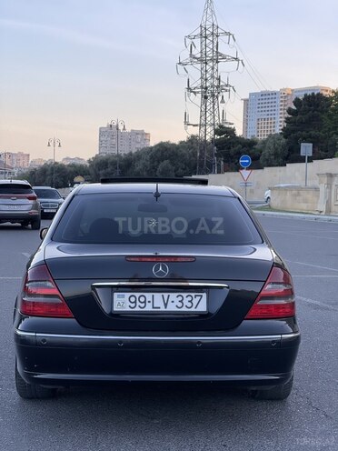 Mercedes E 270 2004, 368,000 km - 2.7 l - Bakı