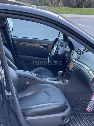 Mercedes E 270 2004, 368,000 km - 2.7 l - Bakı