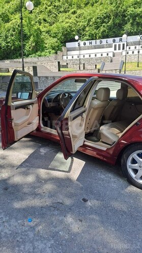 Mercedes C 220 1995, 215,500 km - 2.2 л - Şəki
