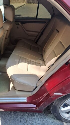 Mercedes C 220 1995, 215,500 km - 2.2 л - Şəki