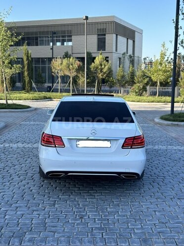 Mercedes E 220 2014, 278,417 km - 2.2 l - Bakı