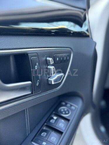 Mercedes E 220 2014, 278,417 km - 2.2 l - Bakı