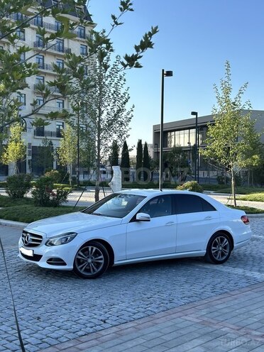 Mercedes E 220 2014, 278,417 km - 2.2 l - Bakı